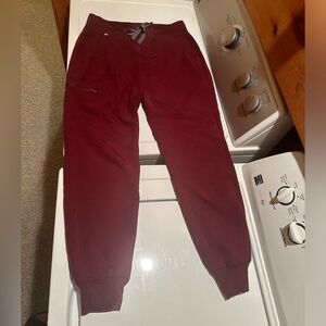 Figs Scrubs Women’s Joggers - Maroon